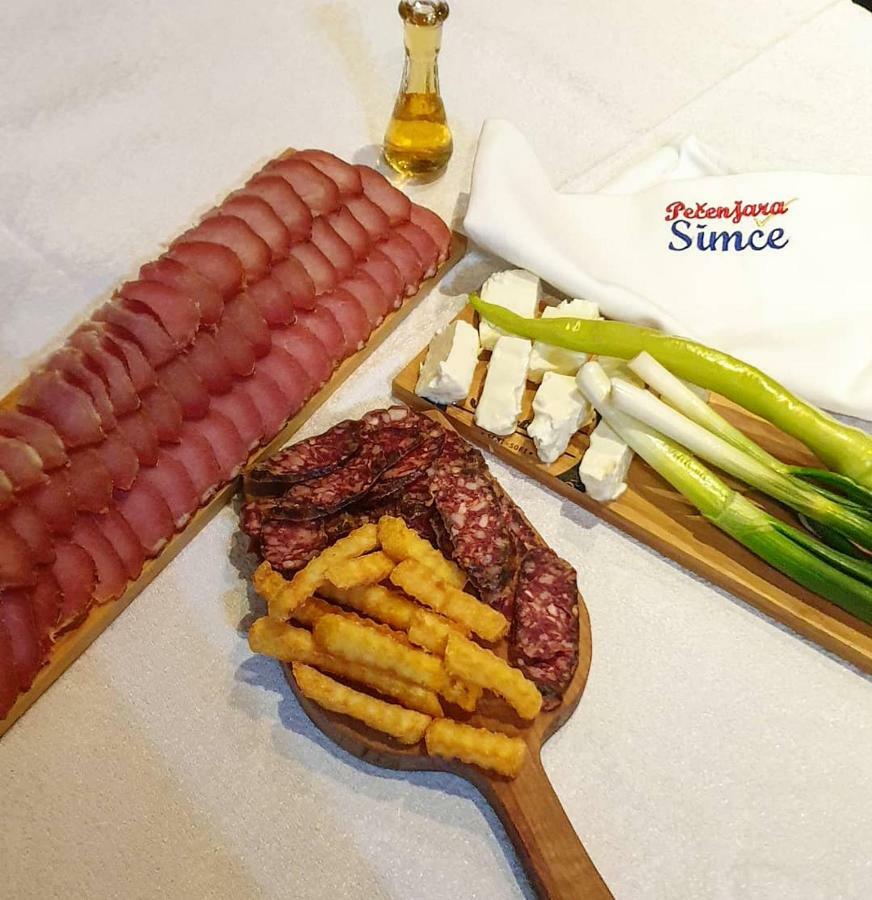 Konaciste Simce Bed & Breakfast Kraljevo Ngoại thất bức ảnh