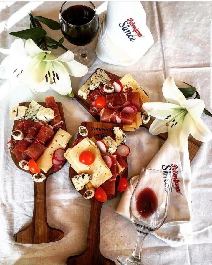 Konaciste Simce Bed & Breakfast Kraljevo Ngoại thất bức ảnh